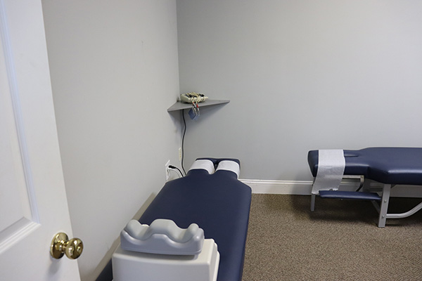 Chiropractic Greenville SC Adjustment Tables
